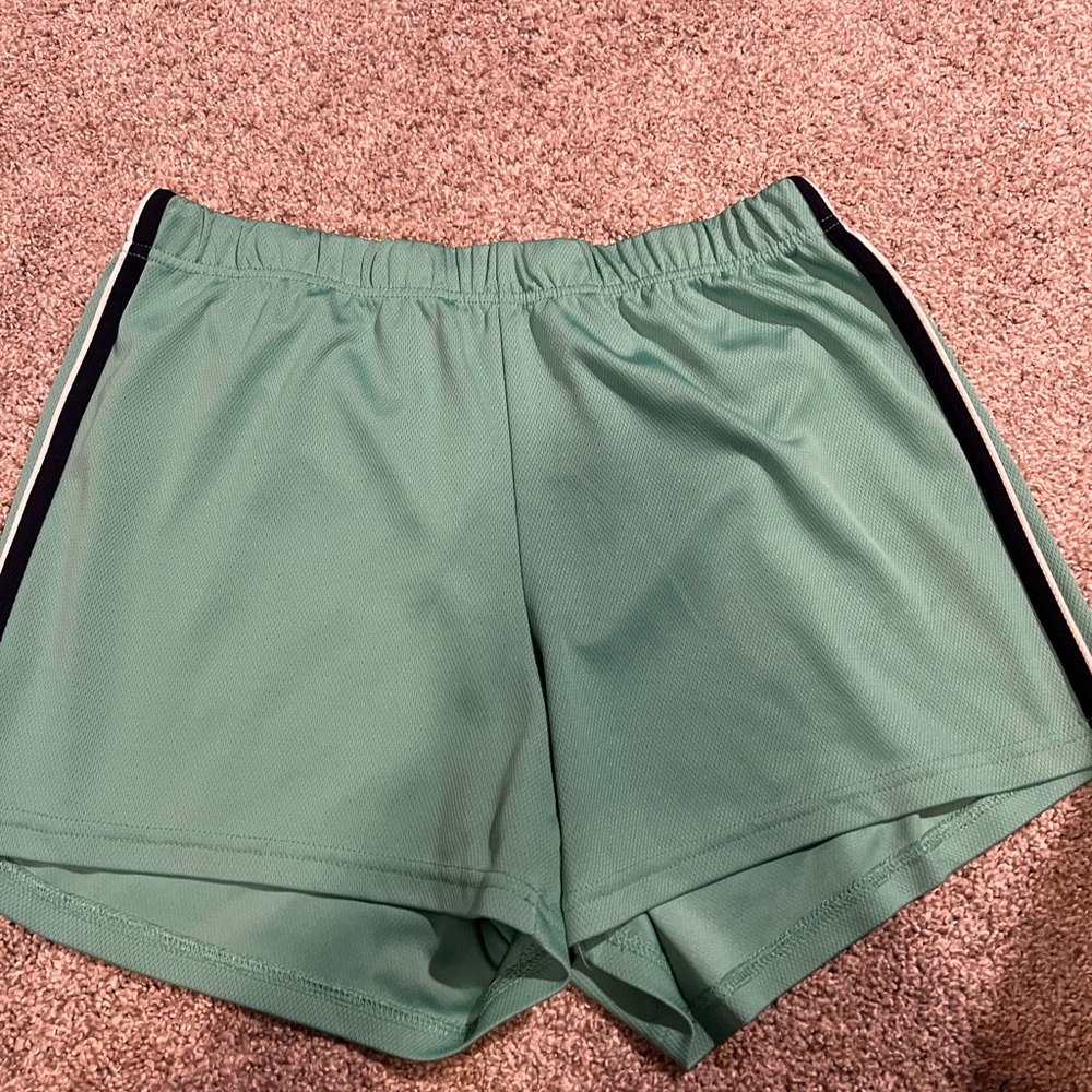 mint athletic shorts